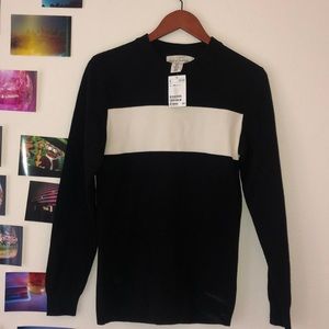 H&M Black Sweater✨